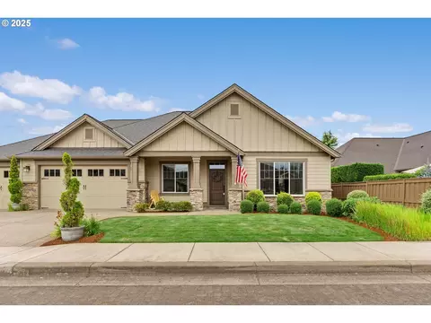 147 Hagens Ct, Creswell, OR 97426