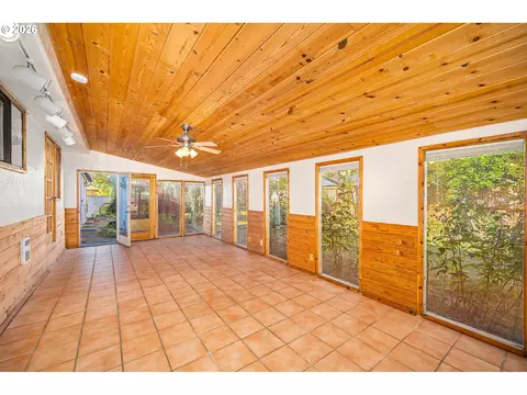 Other - 250 Rose Ct, Eugene, OR 97401 photo 3 of 12