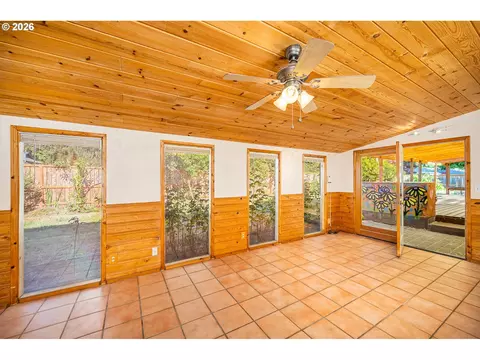 Other - 250 Rose Ct, Eugene, OR 97401 photo 4 of 12