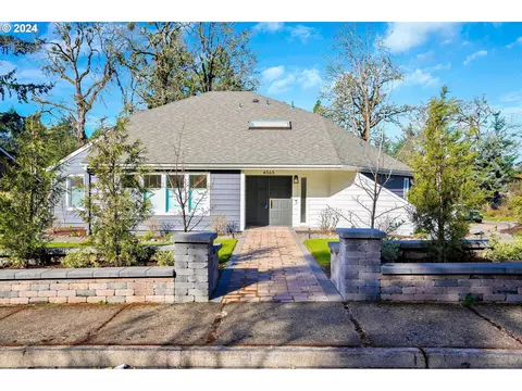 4565 Croisan Scenic Way, Salem, OR 97302