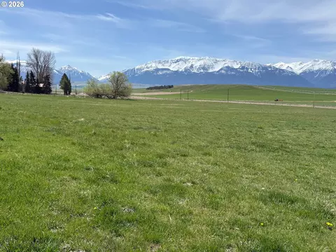 65195 Klages Rd, Enterprise, OR 97828