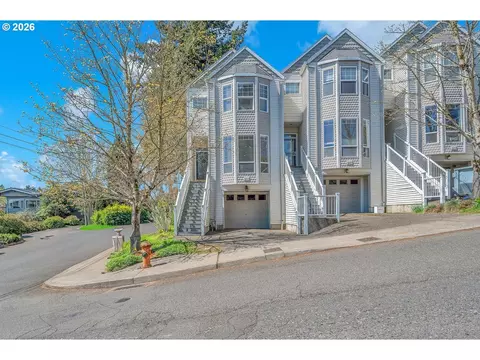 6231 SW 18th Dr, Portland, OR 97239