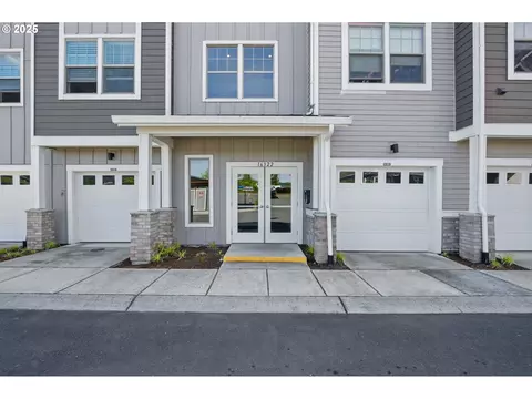 16322 NW Chadwick Way #303, Portland, OR 97229