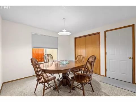 2478 S Alpine St, Cornelius, OR 97113 photo 9