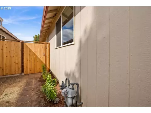 2478 S Alpine St, Cornelius, OR 97113 photo 36