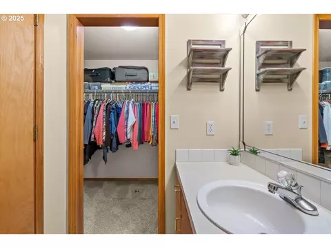 2478 S Alpine St, Cornelius, OR 97113 photo 23