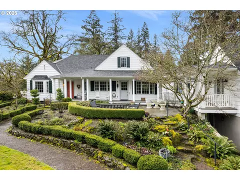 1200 Fairway Rd, Lake Oswego, OR 97034