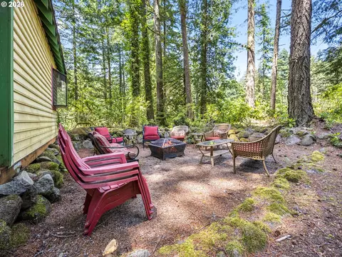Exterior - 26845 E Rolling Riffle Ln, Rhododendron, OR 97049 photo 6 of 9