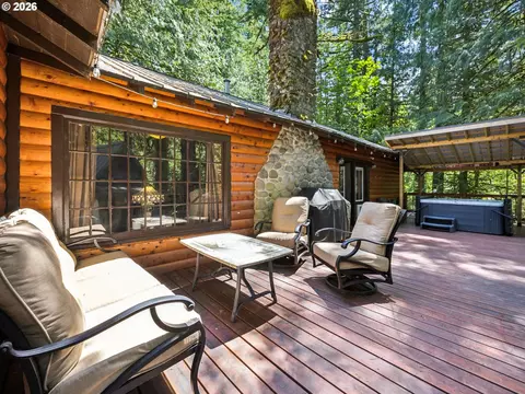 Exterior - 26845 E Rolling Riffle Ln, Rhododendron, OR 97049 photo 2 of 9