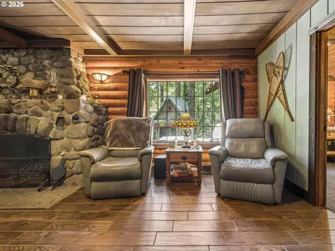 Living - 26845 E Rolling Riffle Ln, Rhododendron, OR 97049 photo 3 of 6