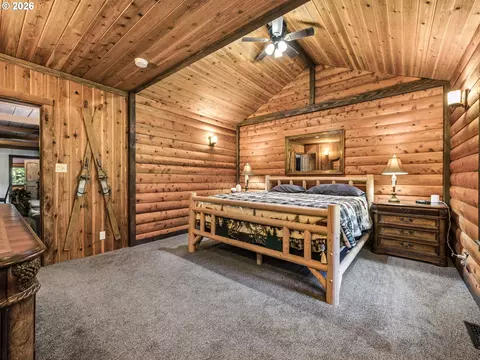 Bedroom - 26845 E Rolling Riffle Ln, Rhododendron, OR 97049 photo 1 of 7