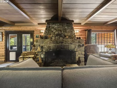 Living - 26845 E Rolling Riffle Ln, Rhododendron, OR 97049 photo 2 of 6