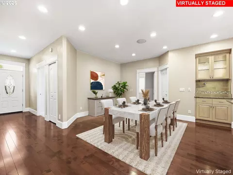 Dining - 91096 Austin St, Eugene, OR 97408 photo 1 of 1