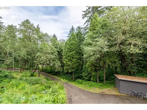 Exterior - 27828 Gibralter Loop, Eugene, OR 97405 photo 6 of 13