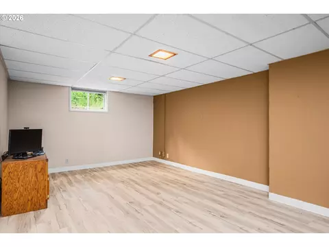 Other - 27828 Gibralter Loop, Eugene, OR 97405 photo 5 of 9