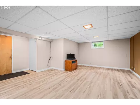 Other - 27828 Gibralter Loop, Eugene, OR 97405 photo 6 of 9