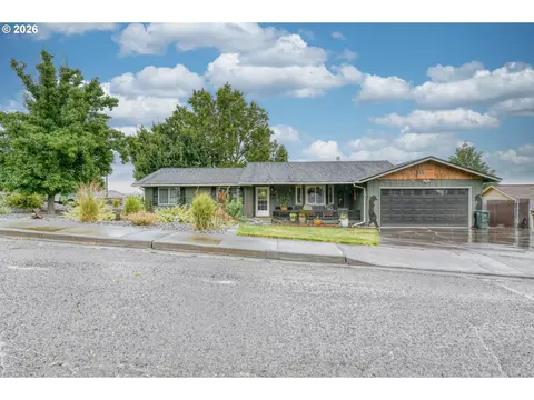 Exterior - 105 SE Kirk Ave, Pendleton, OR 97801 photo 14 of 14