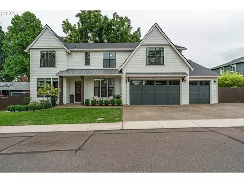 2041 5th Ave, West Linn, OR 97068