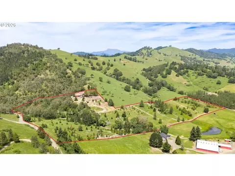 639 Cattle Dr, Roseburg, OR 97470