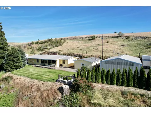 2485 Steele Rd, The Dalles, OR 97058