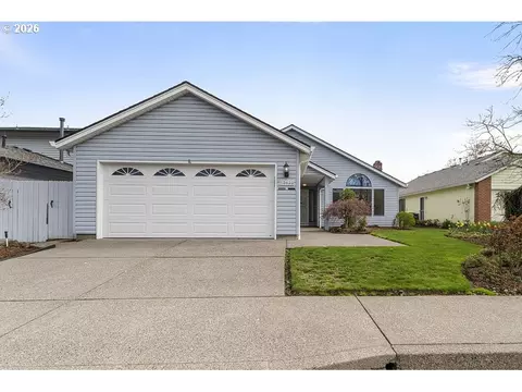 15638 NE Russell Pl, Portland, OR 97230
