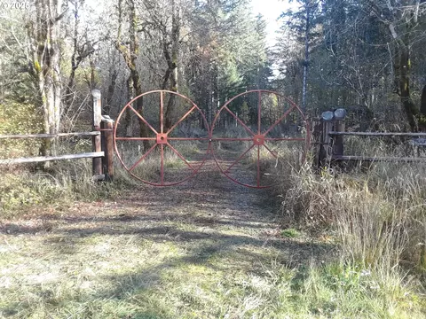 7310 Alvord Alley Rd, Grand Ronde, OR 97347