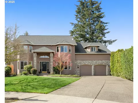 5254 SW Greenwood Pl, Tualatin, OR 97062
