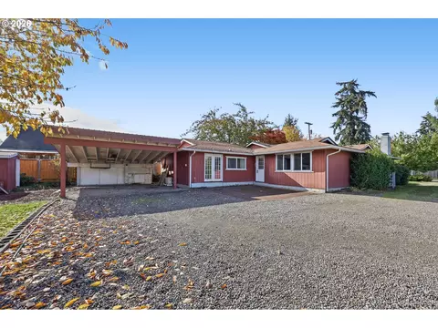 Exterior - 787 N Terry St, Eugene, OR 97402 photo 4 of 7