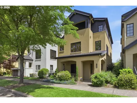 Exterior - 2909 Lord Byron Pl, Eugene, OR 97408 photo 10 of 11