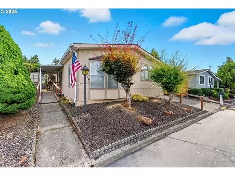 100 SW 195th Ave #71, Beaverton, OR 97006