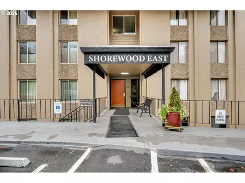5575 Evergreen Blvd #4103, Vancouver, WA 98661
