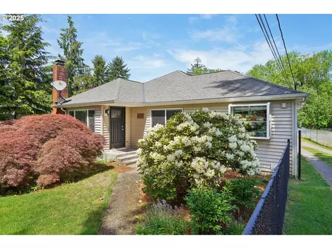 31429 SE Bluff Rd, Gresham, OR 97080
