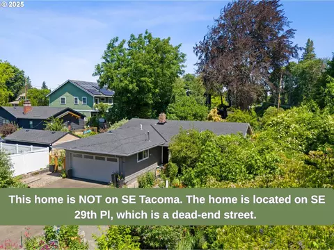 2944 SE Tacoma St, Portland, OR 97202