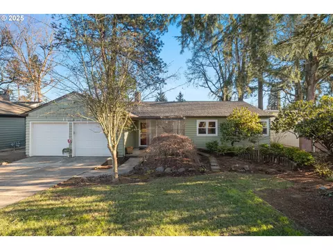 12220 SW Faircrest St, Portland, OR 97225