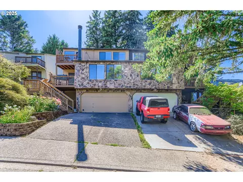 6807 SW 180th Ave, Beaverton, OR 97007
