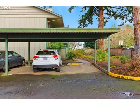 Exterior - 600 Cherry Dr #8, Eugene, OR 97401 photo 6 of 6