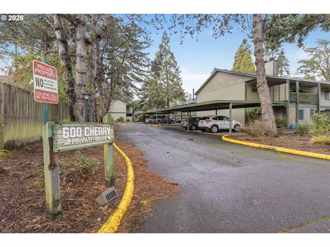 Exterior - 600 Cherry Dr #8, Eugene, OR 97401 photo 1 of 6