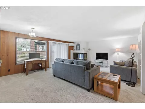 Living - 600 Cherry Dr #8, Eugene, OR 97401 photo 3 of 4