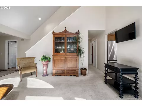 Other - 85 W 35th Pl, Eugene, OR 97405 photo 5 of 6