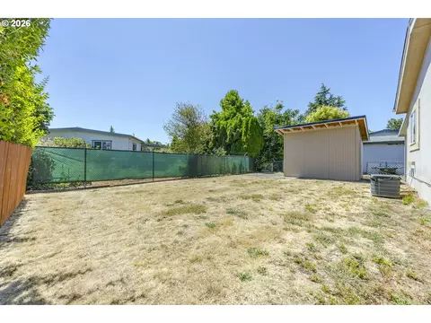 Exterior - 1699 N Terry St, Eugene, OR 97402 photo 1 of 4