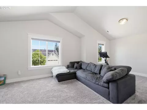 1582 Deschutes Ave, Eugene, OR 97408 photo 23