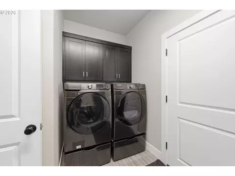 1582 Deschutes Ave, Eugene, OR 97408 photo 21