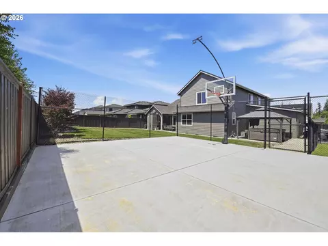 1582 Deschutes Ave, Eugene, OR 97408 photo 32