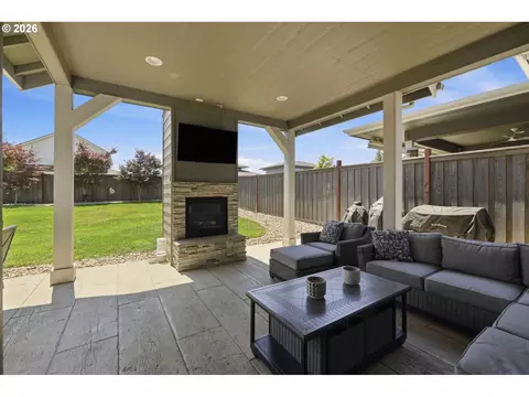1582 Deschutes Ave, Eugene, OR 97408 photo 37