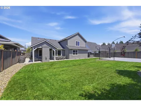 1582 Deschutes Ave, Eugene, OR 97408 photo 30