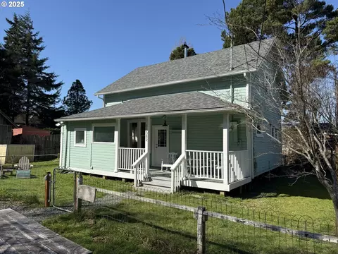 88382 Pederson Dr, Bandon, OR 97411