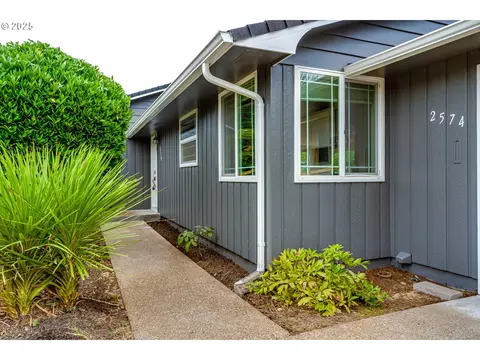 2574 Sorrel Way, Eugene, OR 97401