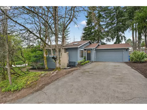 9843 SW 2nd Ave, Portland, OR 97219