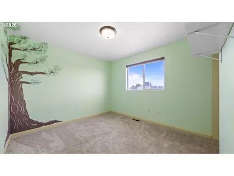 Bedroom - 101 Falcon Ct, Boardman, OR 97818 photo 1 of 6
