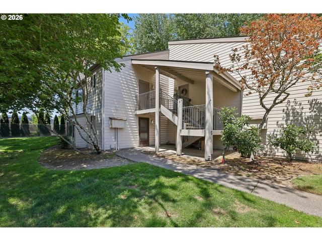 10141 SW Trapper Ter, Beaverton, OR 97008